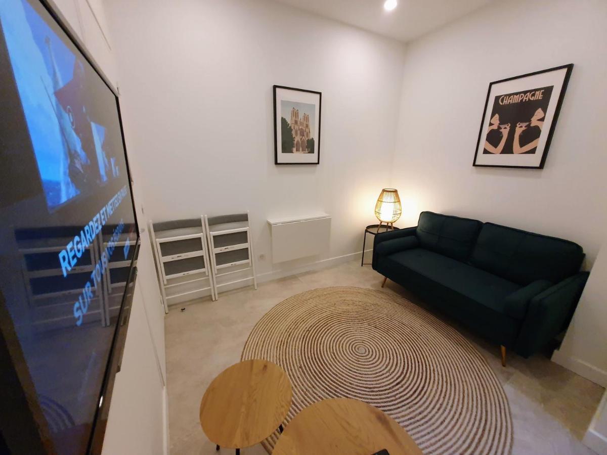 Appartement Premium Dans Une Belle Demeure - Hyper Centre-Ville De Reims Dış mekan fotoğraf